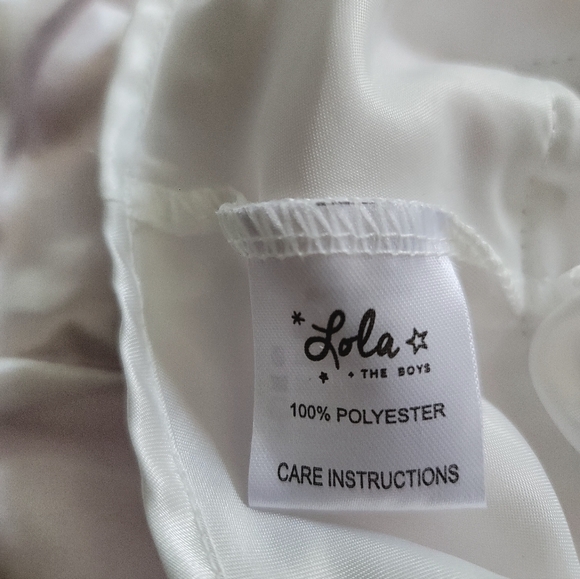 Lola and the boys 3 layer shimmering silver sequin skirt. Size 4T. New with tags - Picture 9 of 10